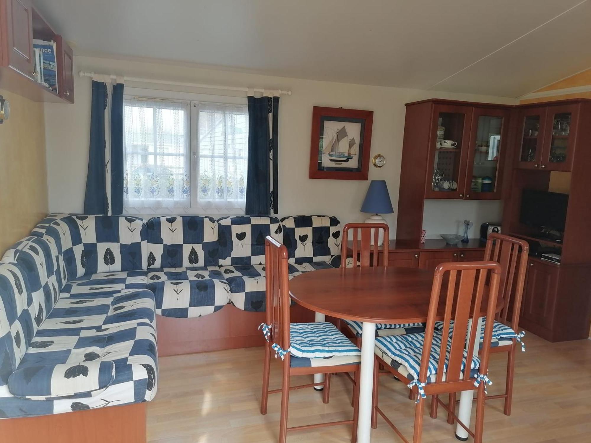 Mobil-Home Dans Camping Municipal Kermaria-Sulard 外观 照片